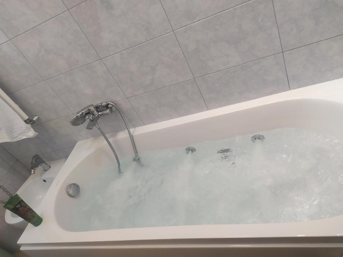 Accogliente Con Idromassaggio Apartamento *
